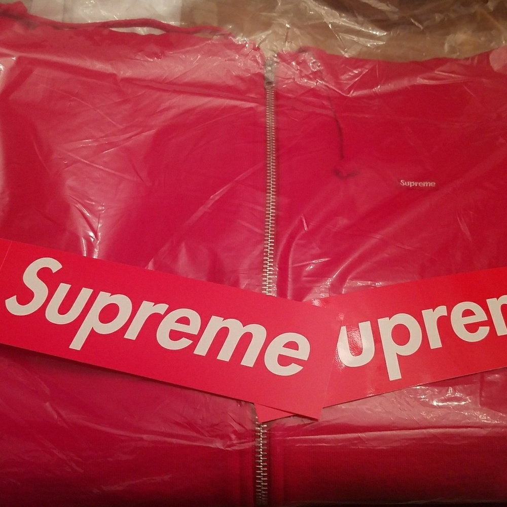 Supreme zip up hoodie